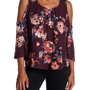Gypsies and Moondust Purple cold Shoulder top Med